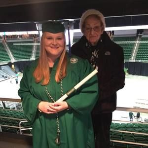 Meet your Posher, Crystal